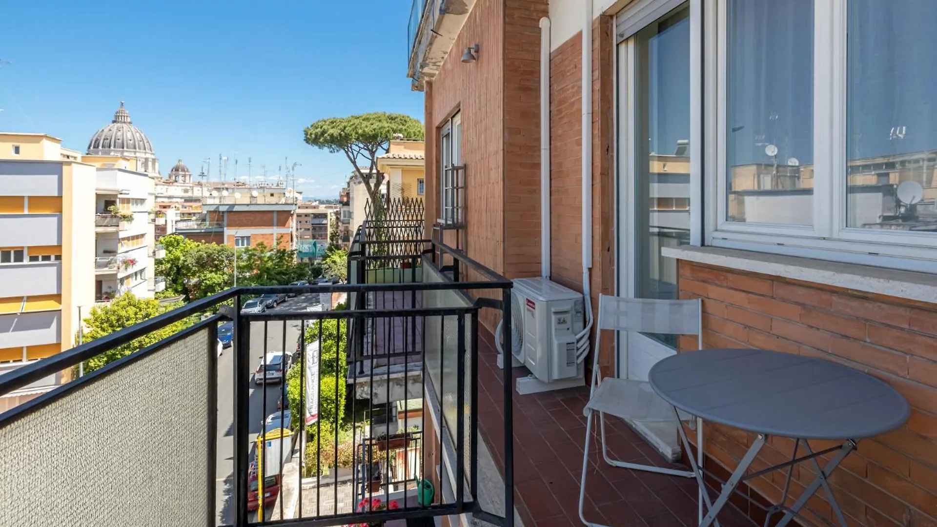 Apartment Il Cupolone 3 Camere A San Pietro Rome